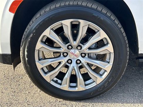 Used 2022 GMC Yukon Denali image 10