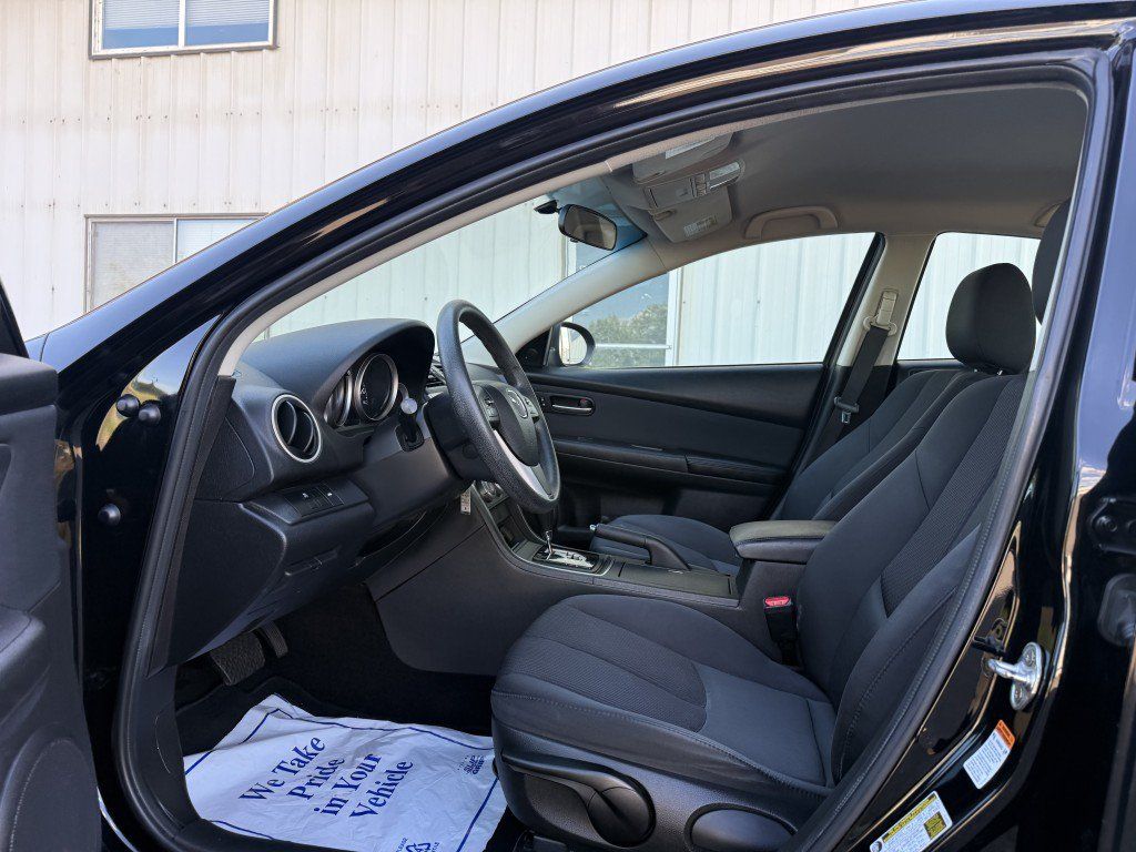 Used 2011 MAZDA MAZDA6 i Sport FWD image 15