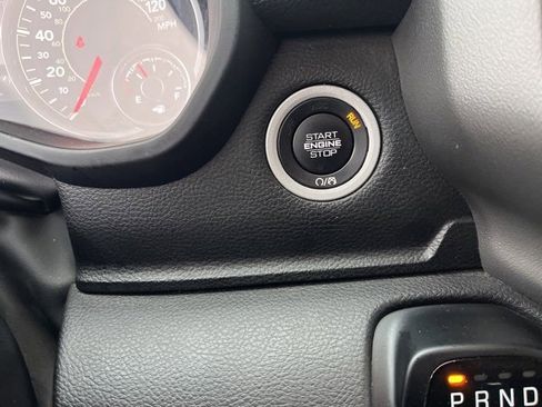 Used 2024 RAM 1500 Laramie image 21