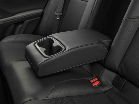 Certified 2025 Toyota Camry XLE FWD image 34