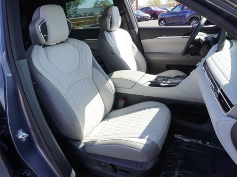 Used 2026 INFINITI QX60 Autograph w/ Dark Cargo Package AWD/4WD image 13
