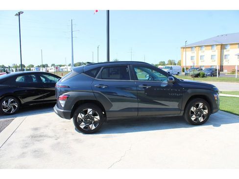 Used 2024 Hyundai Kona SEL AWD/4WD image 5
