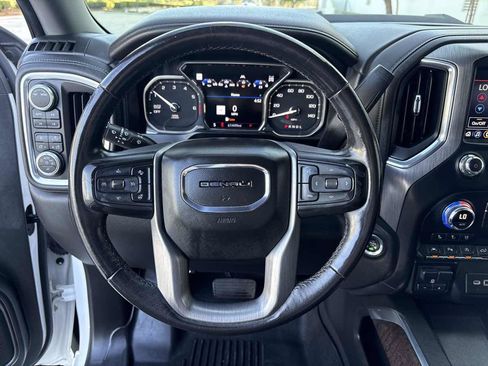 Used 2020 GMC Sierra 1500 Denali w/ Denali Ultimate Package AWD/4WD image 22