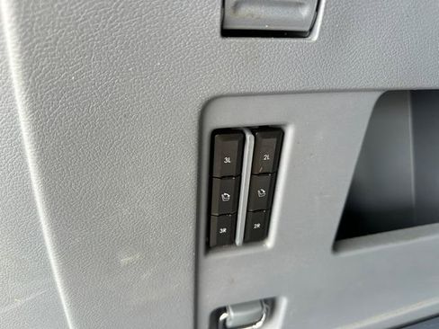 Used 2023 Lincoln Navigator L Black Label image 16