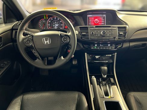 Used 2017 Honda Accord Sport Special Edition image 23
