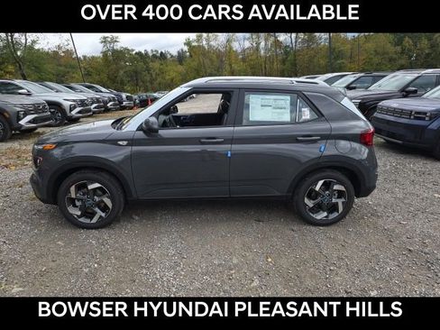 New 2026 Hyundai Venue SEL FWD image 2