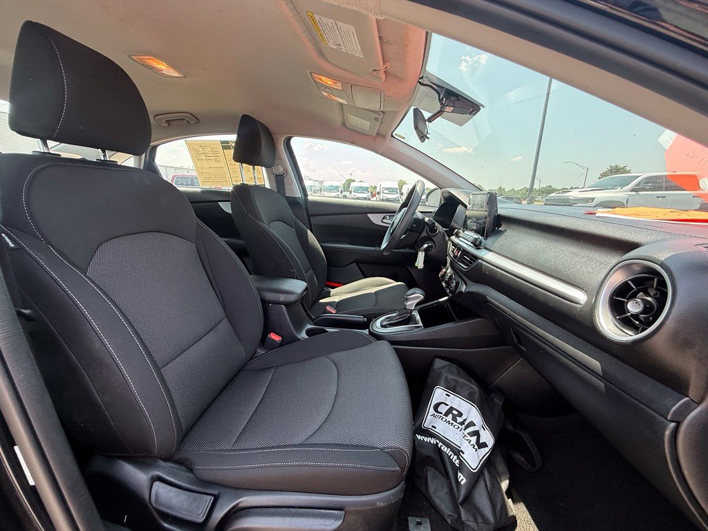 Used 2024 Kia Forte LXS FWD image 27