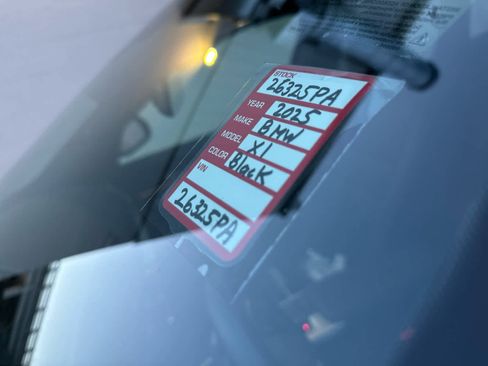 Certified 2025 BMW X1 xDrive28i image 18