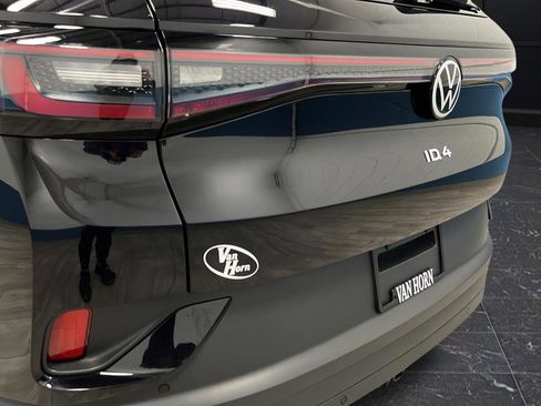Used 2023 Volkswagen ID.4 Pro S AWD/4WD image 39