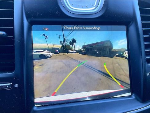 Used 2018 Chrysler 300 Touring w/ Sport Appearance Package image 21