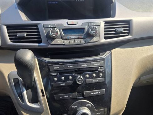 Used 2013 Honda Odyssey EX-L image 41