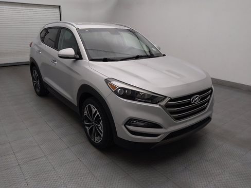 Used 2016 Hyundai Tucson Limited FWD image 13