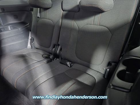 Certified 2025 Honda Pilot Sport image 16