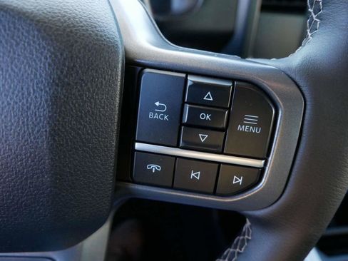 Used 2025 Ford F450 Lariat w/ FX4 Off-Road Package image 20