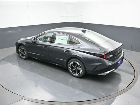 New 2026 Hyundai Sonata SEL FWD image 20