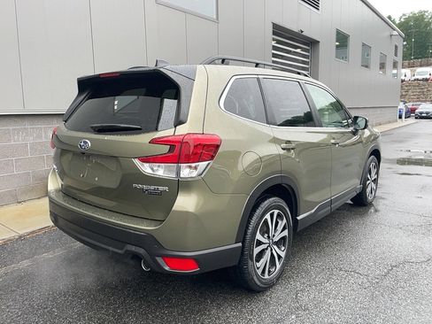Used 2024 Subaru Forester Limited image 23