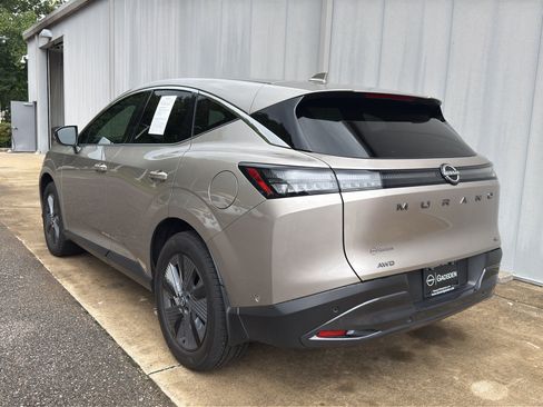 Used 2025 Nissan Murano SL AWD/4WD image 5