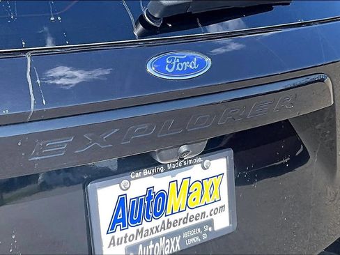 Used 2022 Ford Explorer ST-Line AWD/4WD image 30
