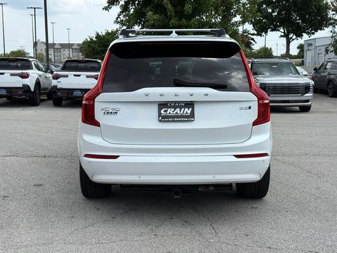 Used 2023 Volvo XC90 B5 Core w/ Protection Package AWD/4WD image 6