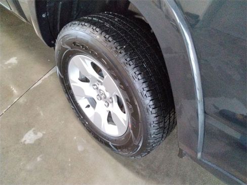 Used 2025 RAM 1500 Big Horn image 19