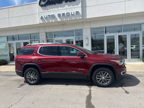 Used 2017 GMC Acadia SLT AWD/4WD image 2