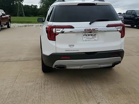 Used 2023 GMC Acadia SLT FWD image 7