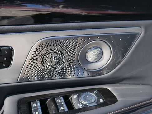 Used 2024 Lincoln Nautilus Reserve w/ Equipment Group 203A image 42