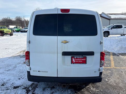 Used 2016 Chevrolet City Express LT image 7