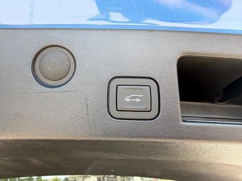 New 2026 GMC Terrain AT4 w/ Convenience Package III AWD/4WD image 6