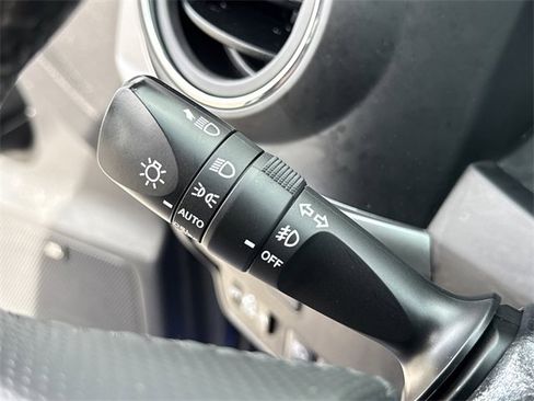 Used 2023 Toyota Tacoma Limited image 37