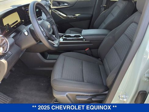 New 2025 Chevrolet Equinox LT w/ Safety and Technology Package FWD image 16