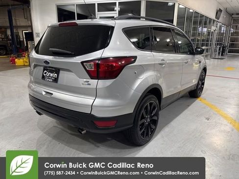 Used 2019 Ford Escape SE AWD/4WD image 6