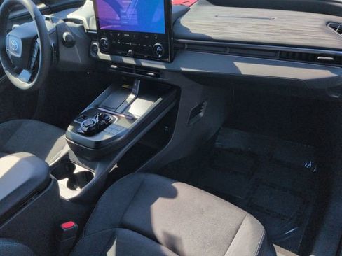 New 2026 Toyota C-HR w/ Cold Weather Package AWD/4WD image 31