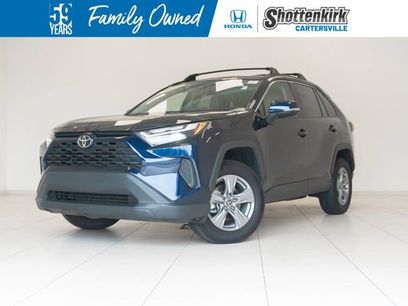 Used 2022 Toyota RAV4 XLE w/ Convenience Package