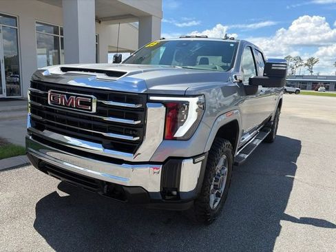 Used 2025 GMC Sierra 2500 SLT w/ SLT Convenience Package AWD/4WD image 2