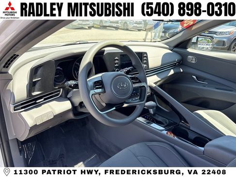 Used 2023 Hyundai Elantra Blue w/ Cargo Package FWD image 4