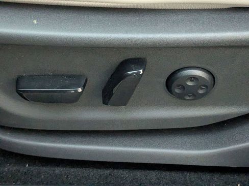 Used 2023 Nissan Ariya ENGAGE image 20