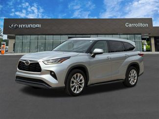 Used 2020 Toyota Highlander Limited FWD video 1