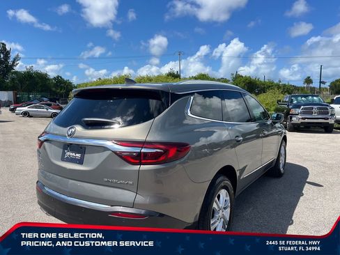 Used 2018 Buick Enclave Premium FWD image 5
