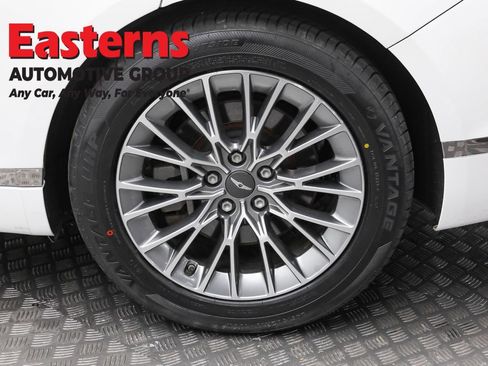 Used 2023 Genesis G80 2.5T image 8