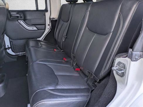 Used 2016 Jeep Wrangler Unlimited Sahara w/ Dual Top Group image 16