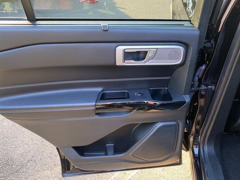 Used 2021 Ford Explorer ST w/ Equipment Group 401A AWD/4WD image 10