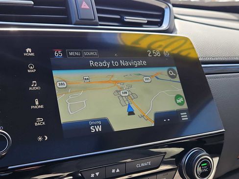 Used 2021 Honda CR-V Touring image 10
