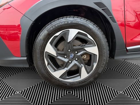 Used 2024 Subaru Crosstrek 2.5i Limited AWD/4WD image 9