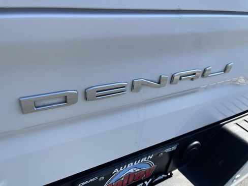 Used 2021 GMC Sierra 1500 Denali w/ Denali Ultimate Package AWD/4WD image 33