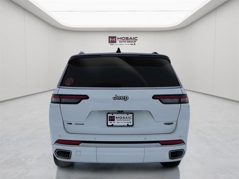 Used 2022 Jeep Grand Cherokee L Summit w/ Advanced Protech Group IV image 6