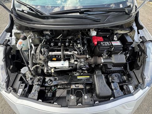 Used 2025 Nissan Versa SV FWD image 30