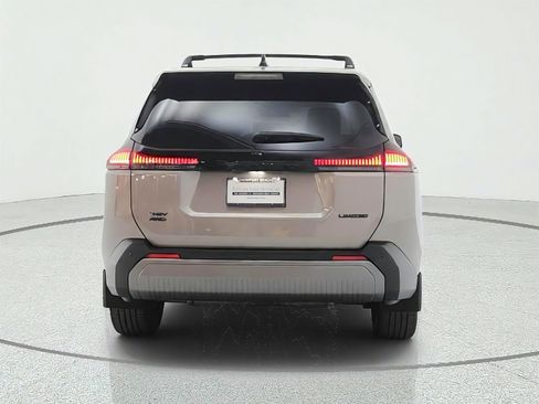 Used 2026 Toyota RAV4 Limited AWD/4WD image 6