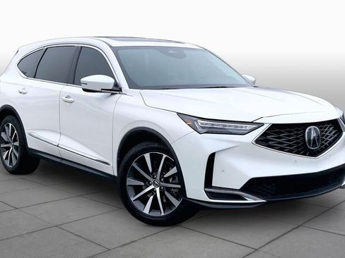 Used 2025 Acura MDX FWD w/ Technology Package image 3