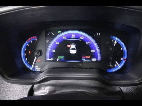Used 2022 Toyota Corolla LE FWD image 19